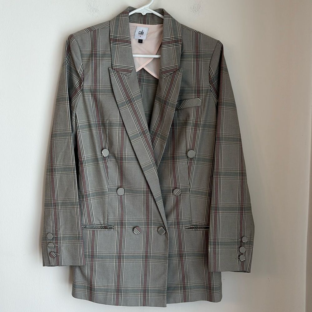 Cabi #5470 Women’s Sleuth Plaid Long Double oversized Breasted Blazer Size 8 EUC